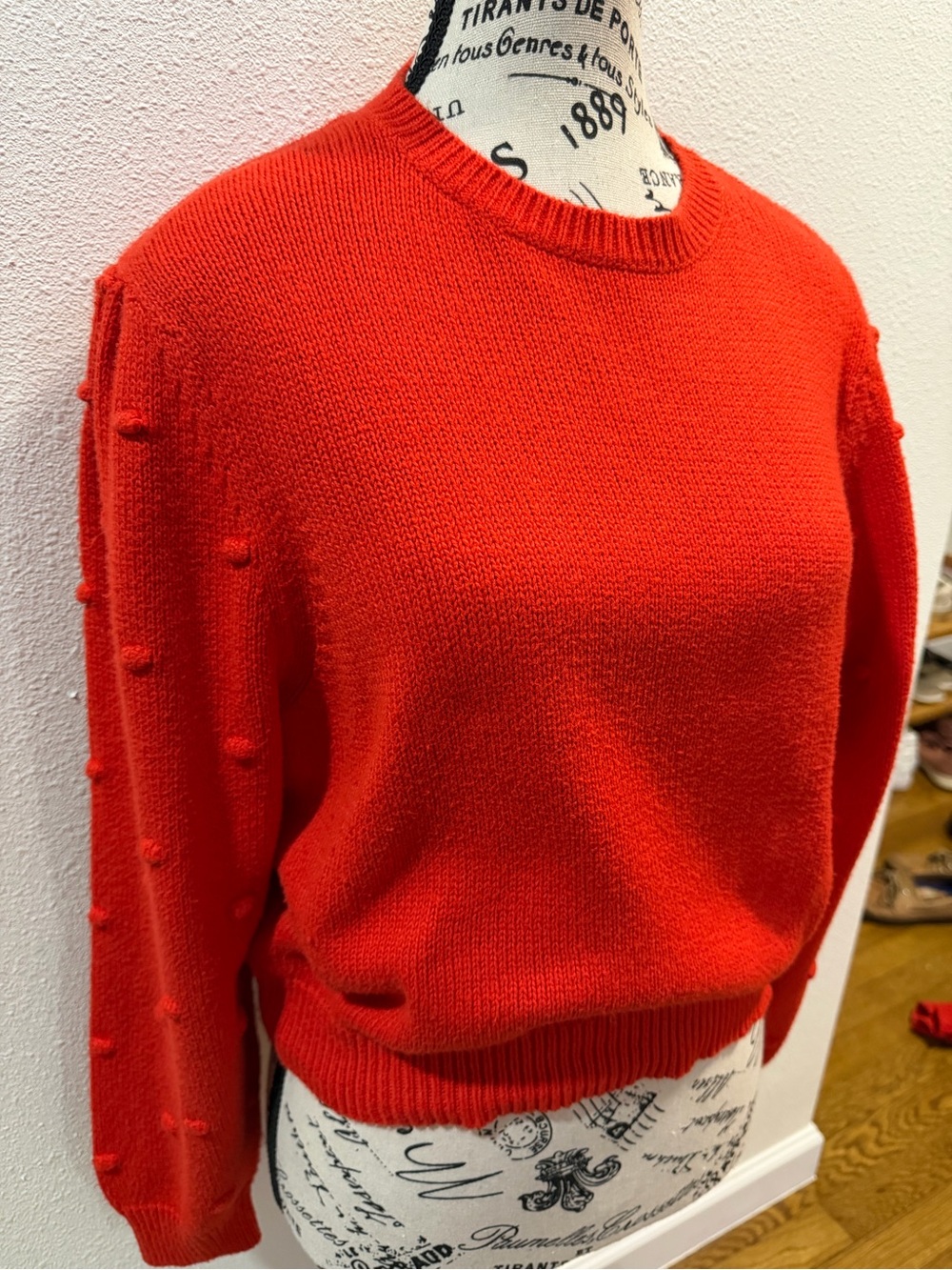 Levi’s Woman’s Red Pompom Knit Sweater Size M Crewneck